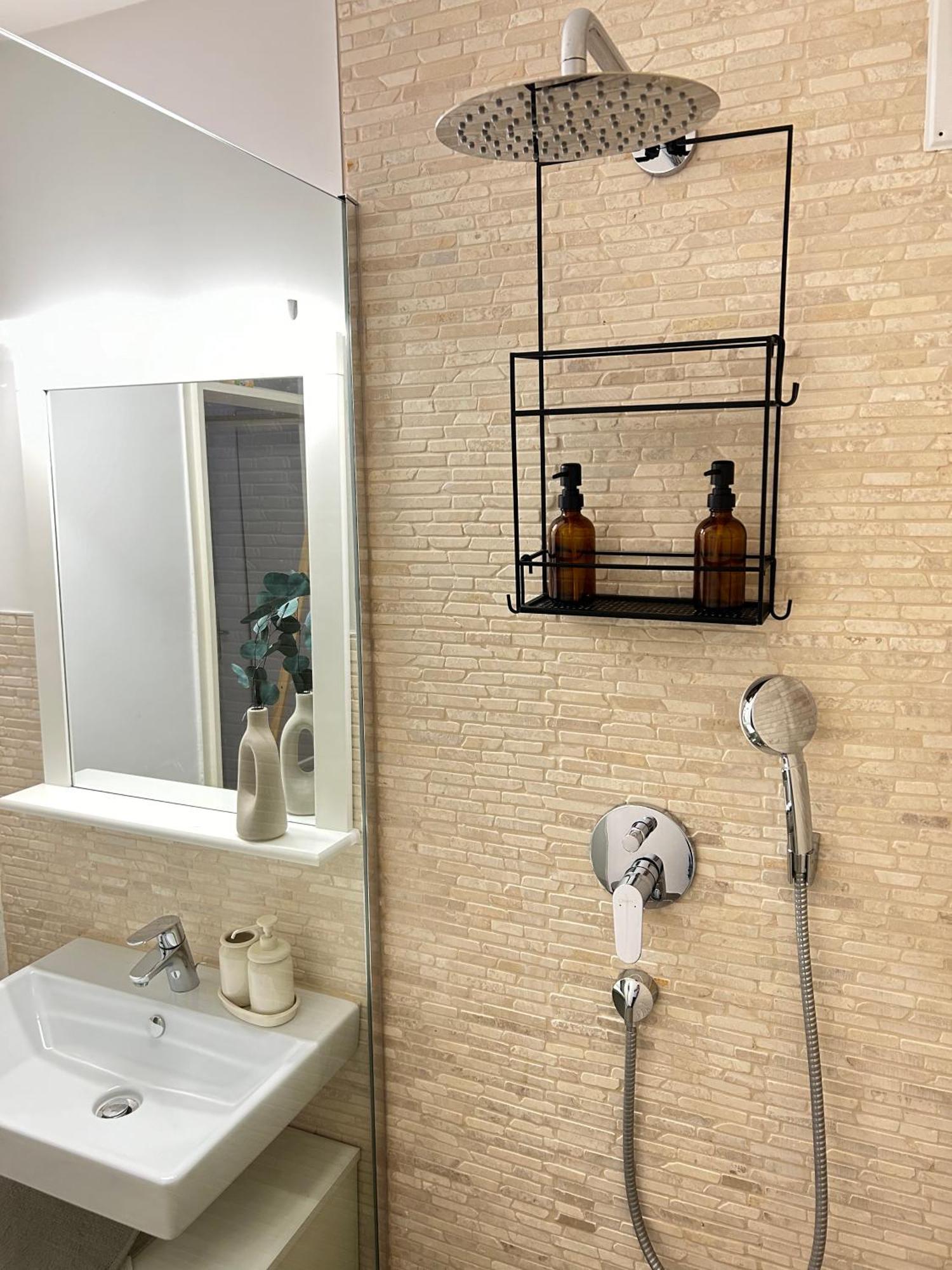 Modernes Designer-Apartment Fuer 7 Gaeste - 80Qm In Zentraler Lage, Self-Check-In Karlsruhe Eksteriør bilde
