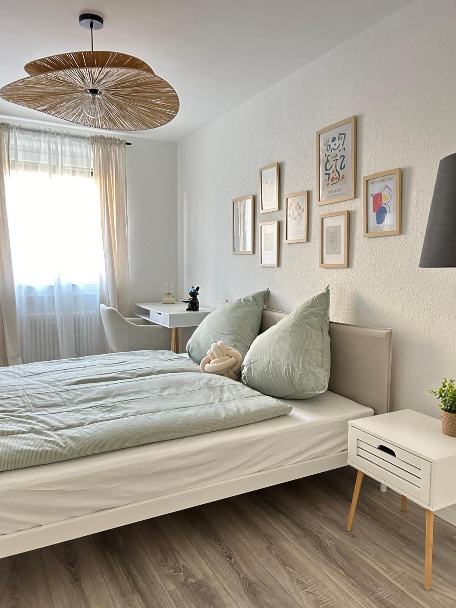 Modernes Designer-Apartment Fuer 7 Gaeste - 80Qm In Zentraler Lage, Self-Check-In Karlsruhe Eksteriør bilde